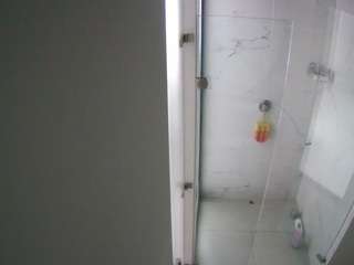 voyeurcam-casa-salsa-shower-1