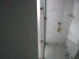 voyeurcam-casa-salsa-shower-1