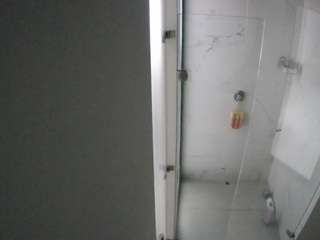 voyeurcam-casa-salsa-shower-1