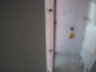 voyeurcam-casa-salsa-shower-1