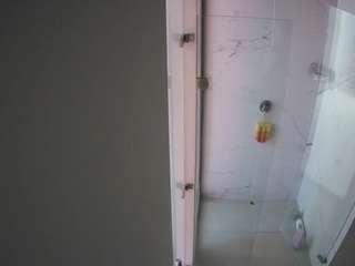 voyeurcam-casa-salsa-shower-1