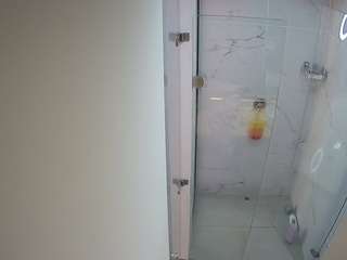 voyeurcam-casa-salsa-shower-1