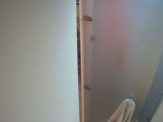 voyeurcam-casa-salsa-shower-1