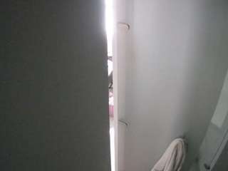 voyeurcam-casa-salsa-shower-1