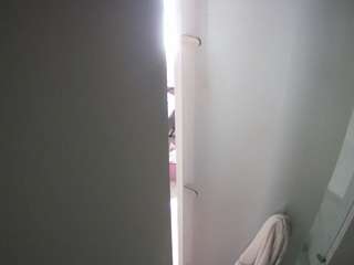 voyeurcam-casa-salsa-shower-1