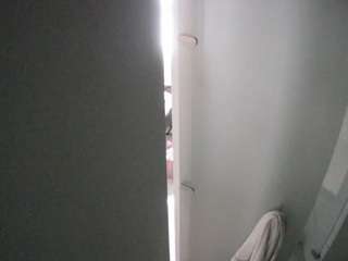 voyeurcam-casa-salsa-shower-1