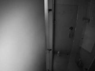 voyeurcam-casa-salsa-shower-1