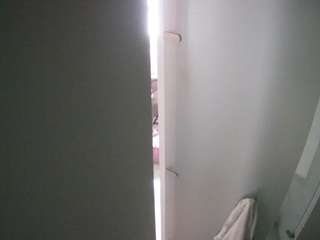 voyeurcam-casa-salsa-shower-1