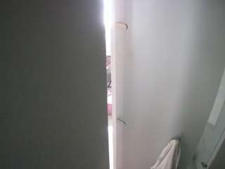 voyeurcam-casa-salsa-shower-1