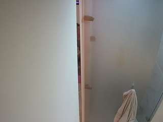 voyeurcam-casa-salsa-shower-1