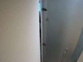 voyeurcam-casa-salsa-shower-1