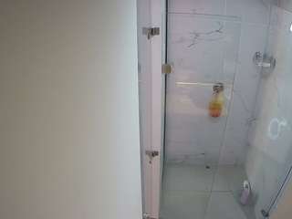 voyeurcam-casa-salsa-shower-1