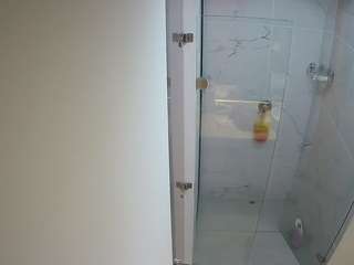 voyeurcam-casa-salsa-shower-1