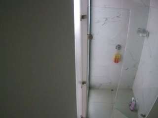 voyeurcam-casa-salsa-shower-1