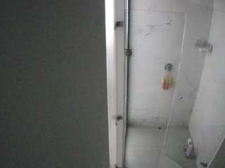 voyeurcam-casa-salsa-shower-1