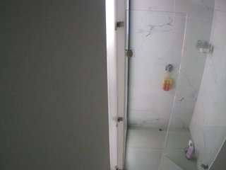 voyeurcam-casa-salsa-shower-1