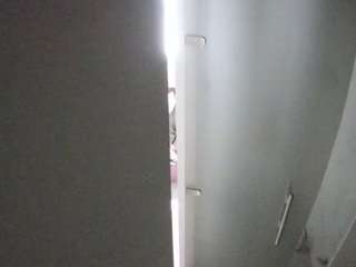 voyeurcam-casa-salsa-shower-1