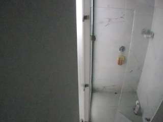 voyeurcam-casa-salsa-shower-1