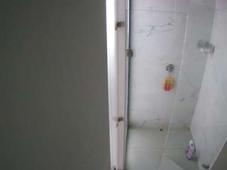 voyeurcam-casa-salsa-shower-1