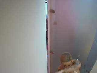 voyeurcam-casa-salsa-shower-1
