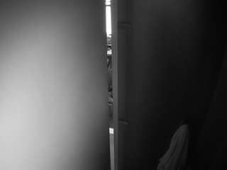 voyeurcam-casa-salsa-shower-1 camsoda