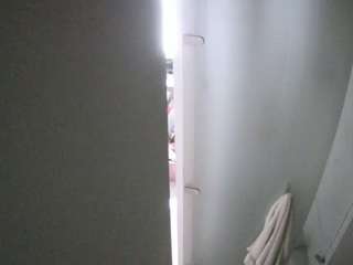 voyeurcam-casa-salsa-shower-1