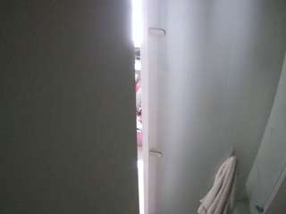 voyeurcam-casa-salsa-shower-1