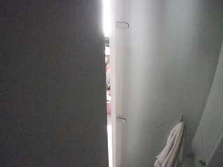 voyeurcam-casa-salsa-shower-1