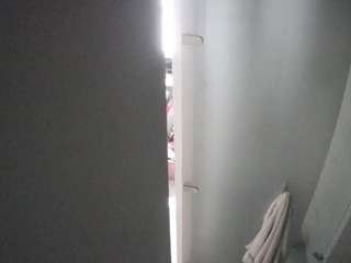 voyeurcam-casa-salsa-shower-1