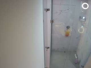 voyeurcam-casa-salsa-shower-1