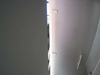 voyeurcam-casa-salsa-shower-1