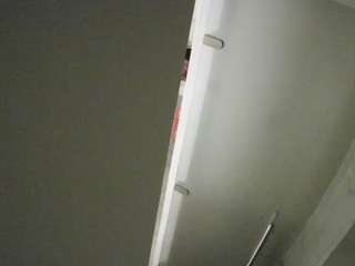 voyeurcam-casa-salsa-shower-1