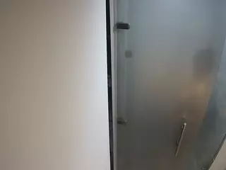 voyeurcam casa salsa shower 1's Live Sex Cam Show