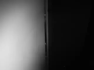 voyeurcam casa salsa shower 1's Live Sex Cam Show