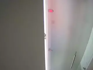 voyeurcam casa salsa shower 1's Live Sex Cam Show