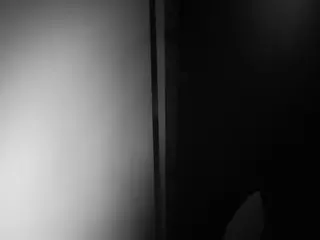 voyeurcam casa salsa shower 1's Live Sex Cam Show
