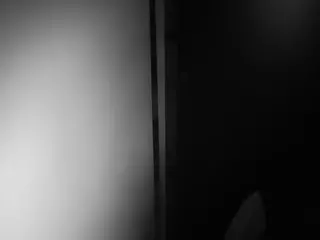 voyeurcam casa salsa shower 1's Live Sex Cam Show
