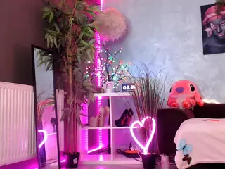 Chanelcharmx's Live Sex Cam Show