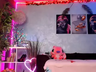 Chanelcharmx's Live Sex Cam Show