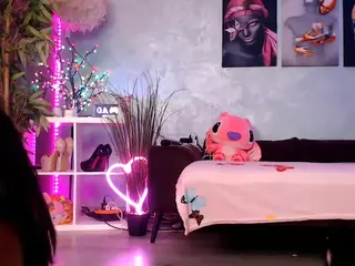 Chanelcharmx's Live Sex Cam Show