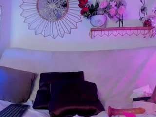 emmaduque live webcam show
