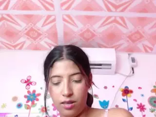 evaluna's Live Sex Cam Show