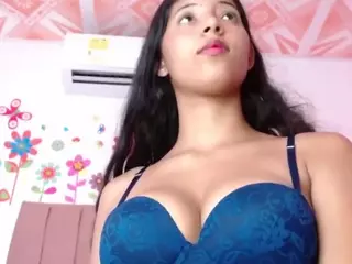 evaluna's Live Sex Cam Show