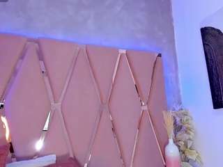 mady-jamess1 Live Webcam on CamSoda