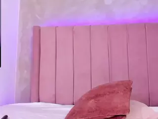 Mady James's Live Sex Cam Show