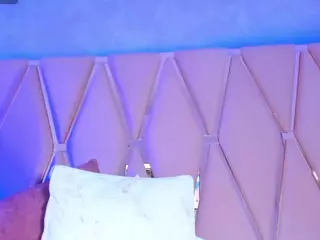Mady James's Live Sex Cam Show