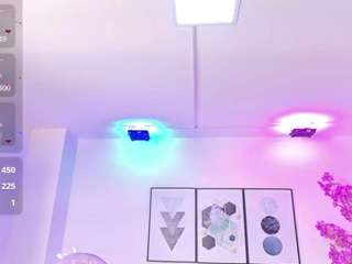 tamaragrays Live Webcam on CamSoda