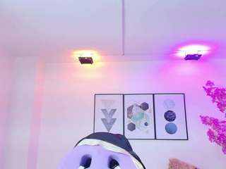 tamaragrays webcam model