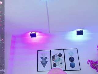 tamaragrays Live Webcam on CamSoda