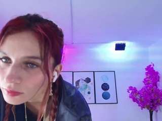 tamaragrays Live Webcam on CamSoda